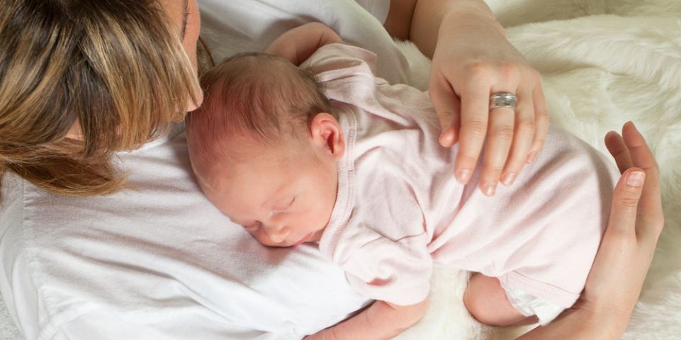 شیر دادن به نوزاد بعد از عمل سزارین