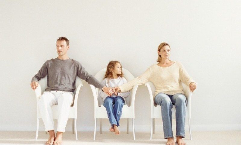 تاثیر جدایی و طلاق والدین بر رشد کودک